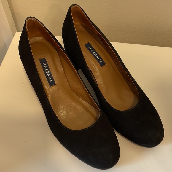 Margaux The Heel in Black Suede - Picture 4 of 6